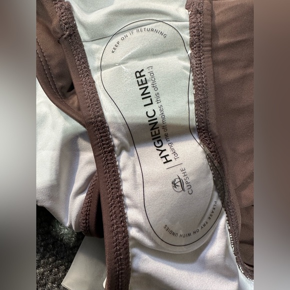 NWT CUPSHE Solid One-Piece Swimsuit Multiple Sizes - Picture 4 of 6